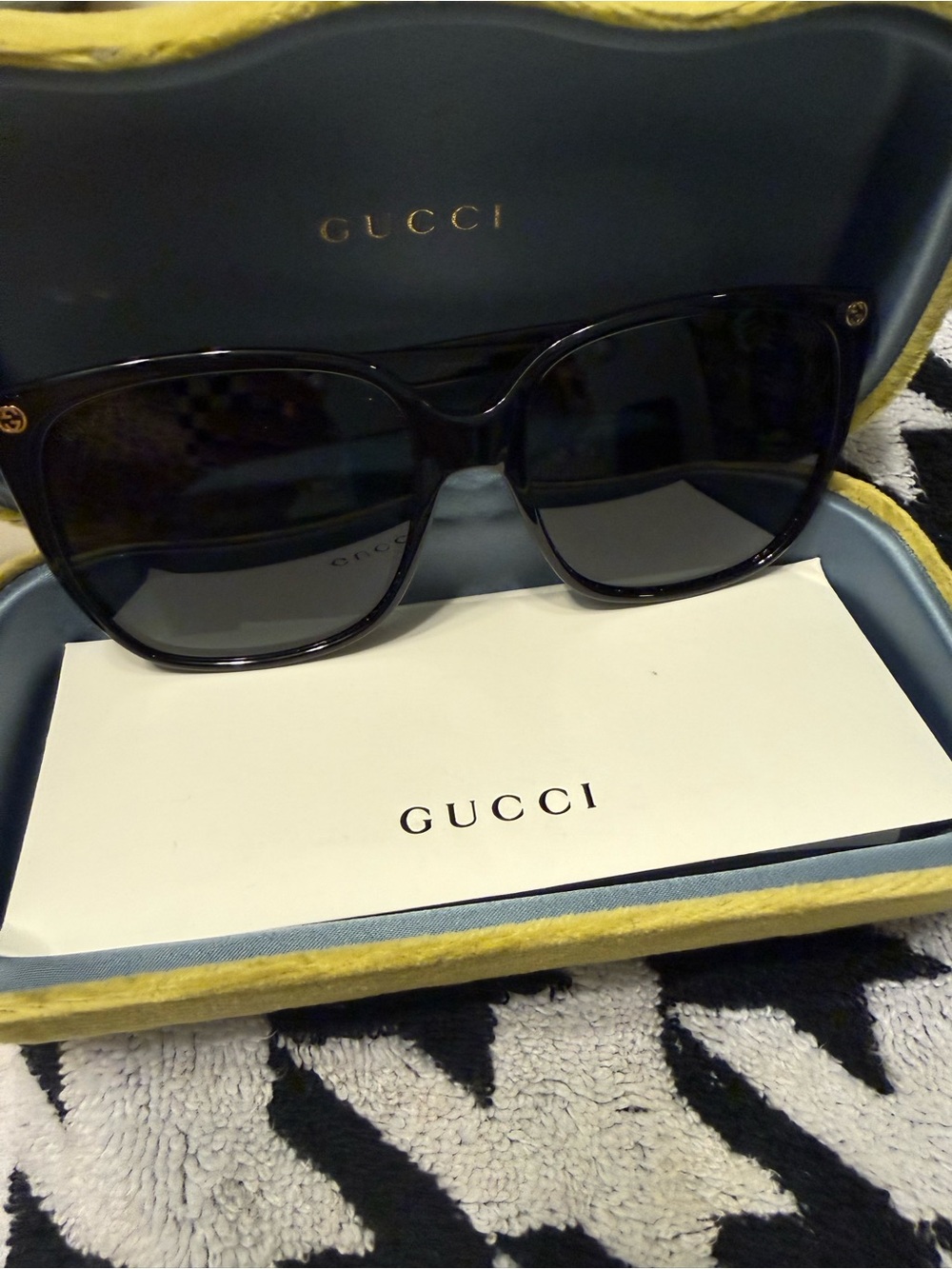 Gucci Black Oversized Sunglasses with Subtle Gold Accents